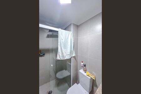 Apartamento à venda com 68m², 2 quartos e 2 vagasBanheiro