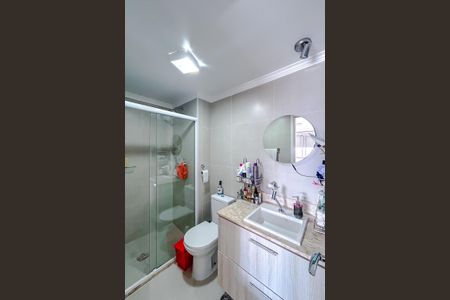 Apartamento à venda com 68m², 2 quartos e 2 vagasBanheiro da Suíte