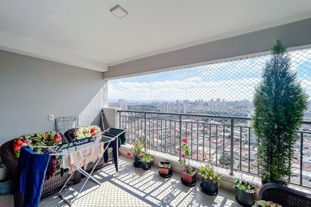 Apartamento à venda com 68m², 2 quartos e 2 vagasVaranda