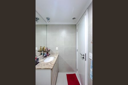 Apartamento à venda com 68m², 2 quartos e 2 vagasBanheiro