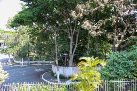 Casa à venda com 412m², 4 quartos e 4 vagas Casa à venda com 412m², 4 quartos e 4 vagasVista da Suíte 2