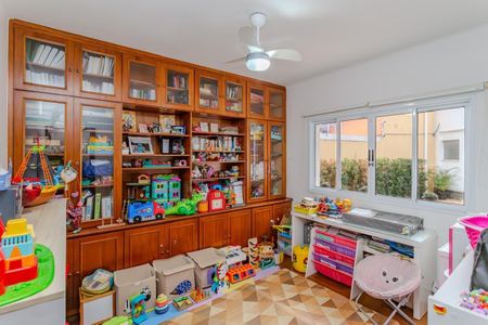 Casa à venda com 420m², 4 quartos e 4 vagas