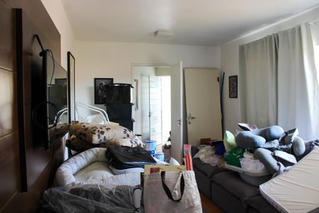 Casa à venda com 412m², 4 quartos e 4 vagas Casa à venda com 412m², 4 quartos e 4 vagas2º Andar da Área de Serviço com Entrada Independente