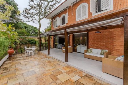 Casa à venda com 420m², 4 quartos e 4 vagas