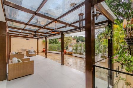 Casa à venda com 420m², 4 quartos e 4 vagas