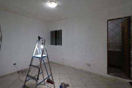 Casa para alugar com 60m², 2 quartos e sem vagaSuíte