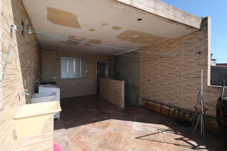 Casa para alugar com 60m², 2 quartos e sem vagaÁrea de Serviço