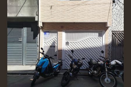 Casa para alugar com 60m², 2 quartos e sem vagaFachada