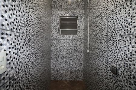 Casa para alugar com 60m², 2 quartos e sem vagaBanheiro