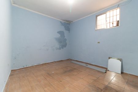 Quarto 1 de casa para alugar com 2 quartos, 40m² em Vila Brasilina, São Paulo