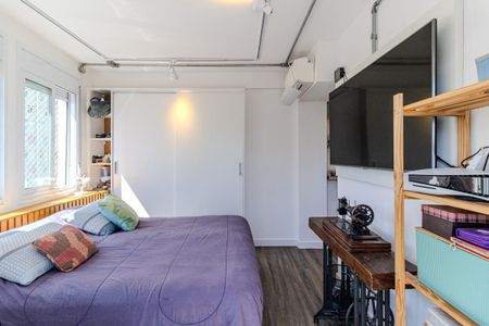 Apartamento à venda com 107m², 2 quartos e sem vagaSuíte