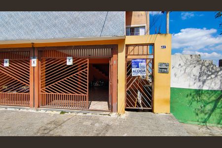 Casa para alugar com 100m², 1 quarto e sem vaga Casa para alugar com 100m², 1 quarto e sem vagaFachada