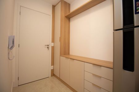 Studio para alugar com 35m², 1 quarto e 1 vagaHall