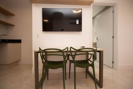 Sala de kitnet/studio para alugar com 1 quarto, 35m² em Noroeste, Brasília