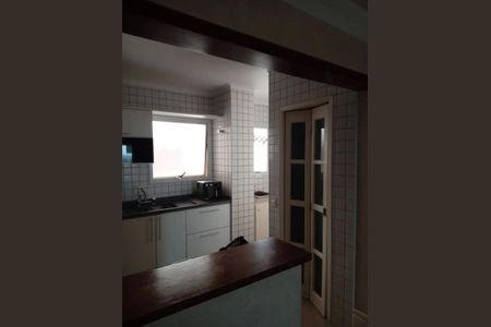 Apartamento para alugar com 128m², 3 quartos e 2 vagas Apartamento para alugar com 128m², 3 quartos e 2 vagasCozinha