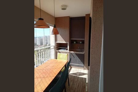 Apartamento para alugar com 128m², 3 quartos e 2 vagas Apartamento para alugar com 128m², 3 quartos e 2 vagasVaranda