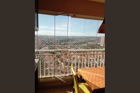 Apartamento para alugar com 128m², 3 quartos e 2 vagas Apartamento para alugar com 128m², 3 quartos e 2 vagasVaranda