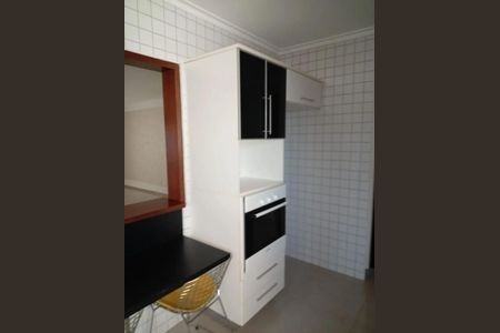 Apartamento para alugar com 128m², 3 quartos e 2 vagas Apartamento para alugar com 128m², 3 quartos e 2 vagasCozinha