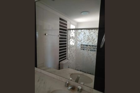 Apartamento para alugar com 128m², 3 quartos e 2 vagas Apartamento para alugar com 128m², 3 quartos e 2 vagasBanheiro