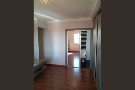 Apartamento para alugar com 128m², 3 quartos e 2 vagas Apartamento para alugar com 128m², 3 quartos e 2 vagasSala