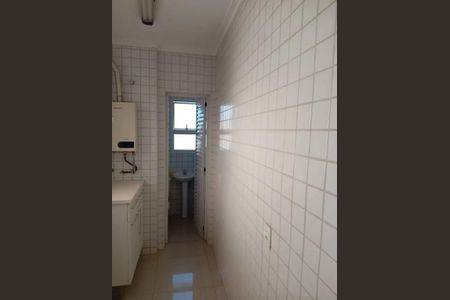 Apartamento para alugar com 128m², 3 quartos e 2 vagas Apartamento para alugar com 128m², 3 quartos e 2 vagasÁrea de serviço