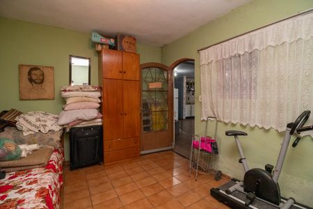 Casa à venda com 350m², 4 quartos e 2 vagasQuarto