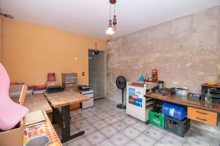 Casa à venda com 350m², 4 quartos e 2 vagasSala