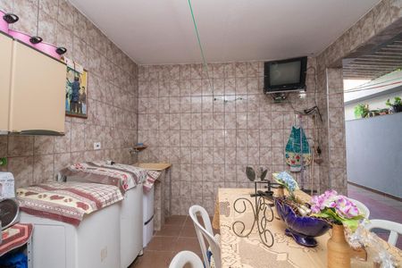 Casa à venda com 350m², 4 quartos e 2 vagasÁrea de Serviço