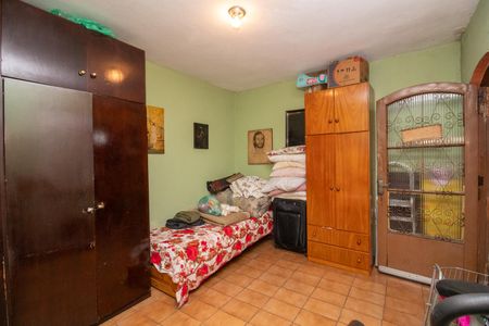 Casa à venda com 350m², 4 quartos e 2 vagasQuarto