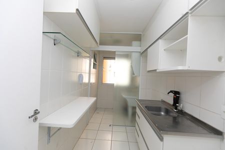 Apartamento à venda com 60m², 3 quartos e 1 vagaCOZINHA