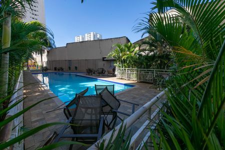 Apartamento à venda com 60m², 3 quartos e 1 vagaPISCINA