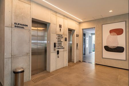 Apartamento à venda com 36m², 2 quartos e sem vagaÁrea comum - Elevadores