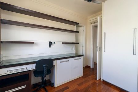 Apartamento à venda com 143m², 3 quartos e 5 vagasSuíte 3