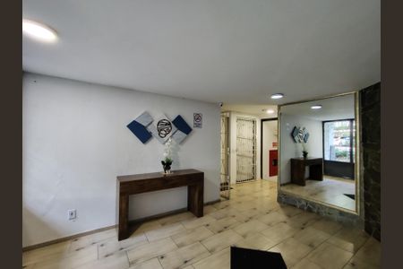 Apartamento à venda com 65m², 2 quartos e 1 vagaHall de entrada