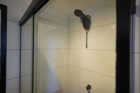 Banheiro de apartamento à venda com 2 quartos, 65m² em Nonoai, Porto Alegre