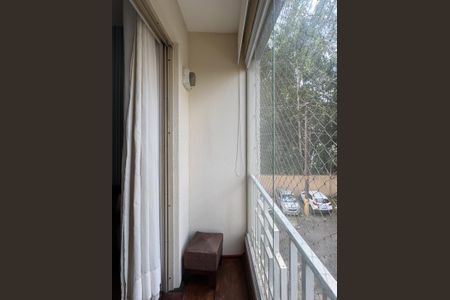 Apartamento à venda com 65m², 3 quartos e 1 vagaSacada