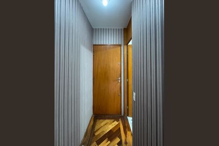 Apartamento à venda com 65m², 3 quartos e 1 vagaEntrada