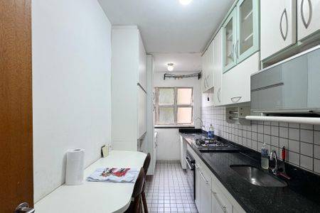 Apartamento à venda com 65m², 3 quartos e 1 vagaCozinha 