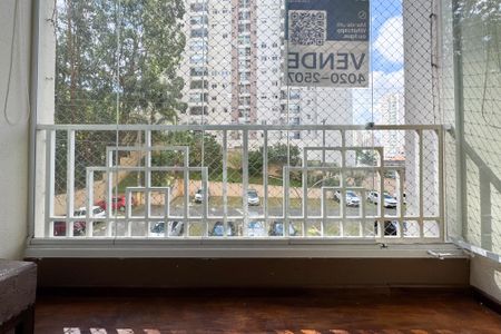 Apartamento à venda com 65m², 3 quartos e 1 vagaSacada
