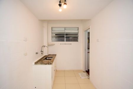 cozinha de apartamento para alugar com 1 quarto, 54m² em Cerqueira César, São Paulo