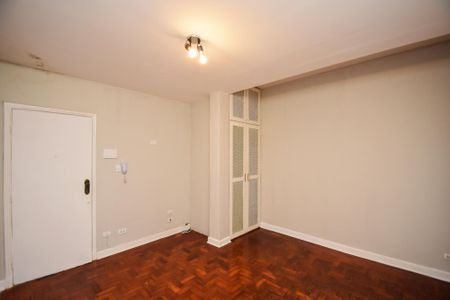 Sala quarto de apartamento para alugar com 1 quarto, 54m² em Cerqueira César, São Paulo