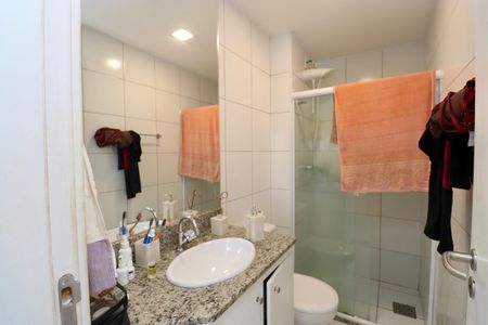 Apartamento para alugar com 52m², 1 quarto e sem vagaBanheiro
