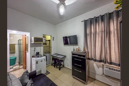 Kitnet/Studio para alugar com 1 quarto, 20m² em Centro, Rio de Janeiro