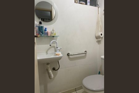 Apartamento à venda com 70m², 3 quartos e 1 vaga Apartamento à venda com 70m², 3 quartos e 1 vagaBanheiro 2