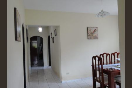 Casa para alugar com 5000m², 3 quartos e 15 vagasSala