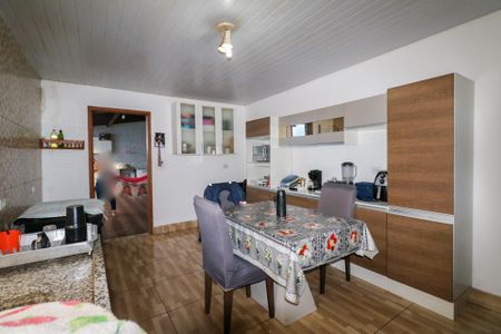 Casa à venda com 140m², 2 quartos e 1 vagaCozinha
