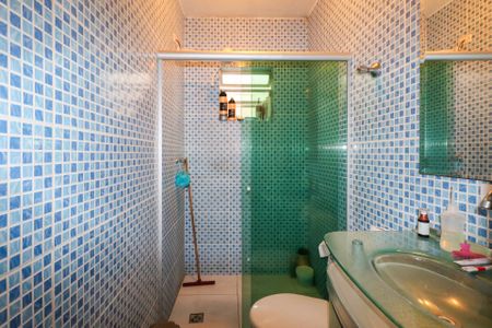 Casa à venda com 140m², 2 quartos e 1 vagaBanheiro