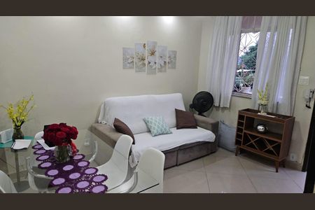 Sala de casa à venda com 4 quartos, 167m² em Vicente de Carvalho, Rio de Janeiro