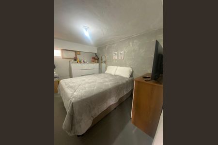 Casa à venda com 167m², 4 quartos e 1 vagaQuarto