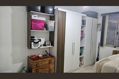 Casa à venda com 167m², 4 quartos e 1 vagaQuarto